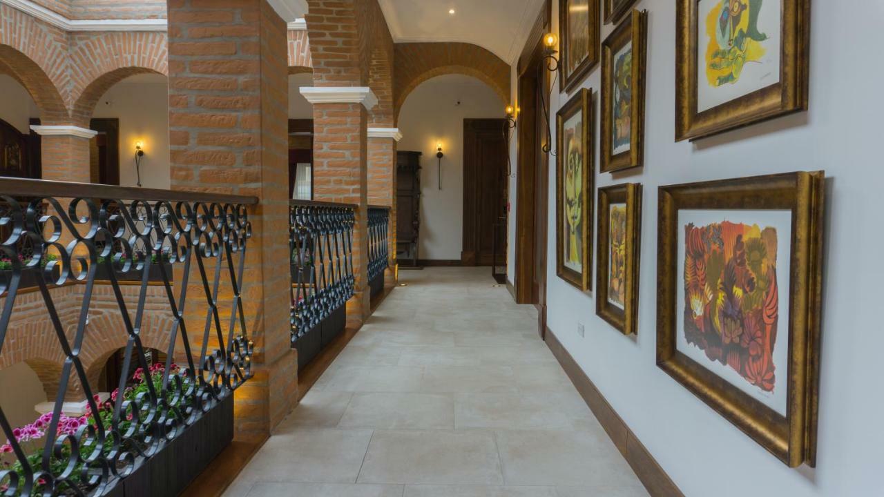 Hotel Otavalo Kültér fotó